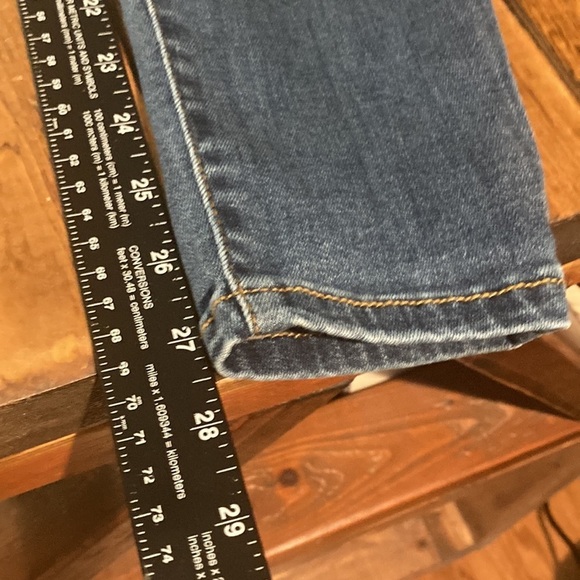 Judy Blue Skinny Fit Distressed Jeans - Picture 14 of 14